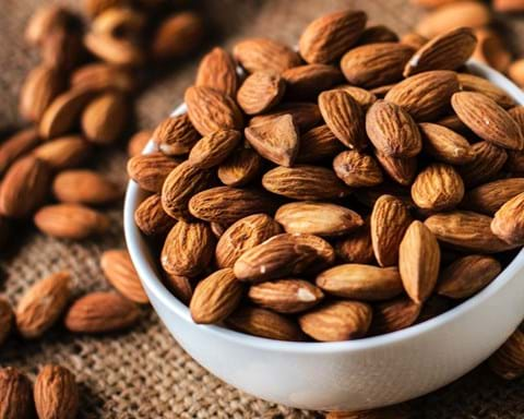 How to Grow Almonds